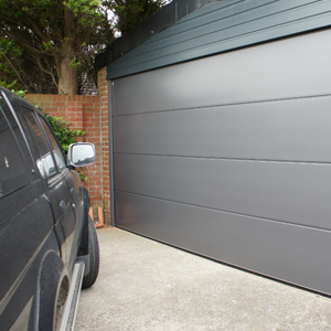 Sectional garage door